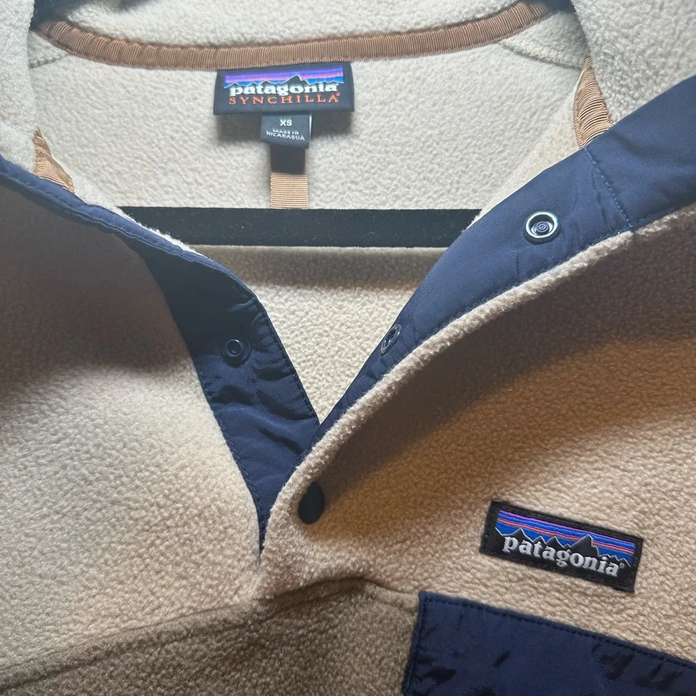 Patagonia XS‎ Men's Lightweight Synchilla® Snap-T® Pullover